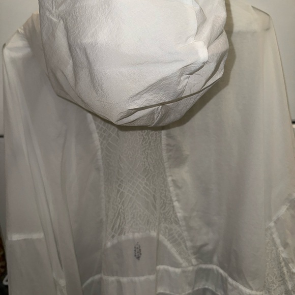 Free People Movement - Picture 5 of 6